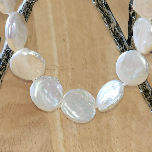 White‎ Coin Cultured Freshwater Pearl Necklace And Earring Set 925S Clasp - Picture 4 of 16